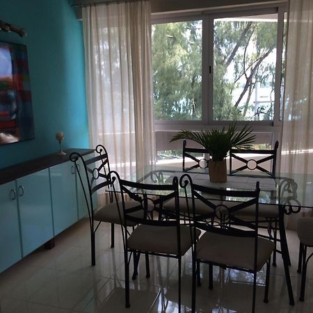 Seaview Holiday Apartments Grand Bay Luaran gambar