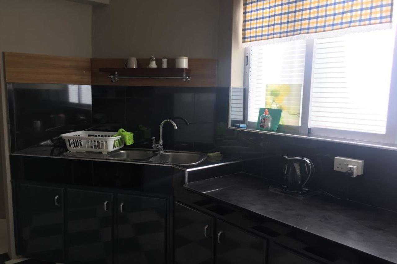 Seaview Holiday Apartments Grand Bay Luaran gambar