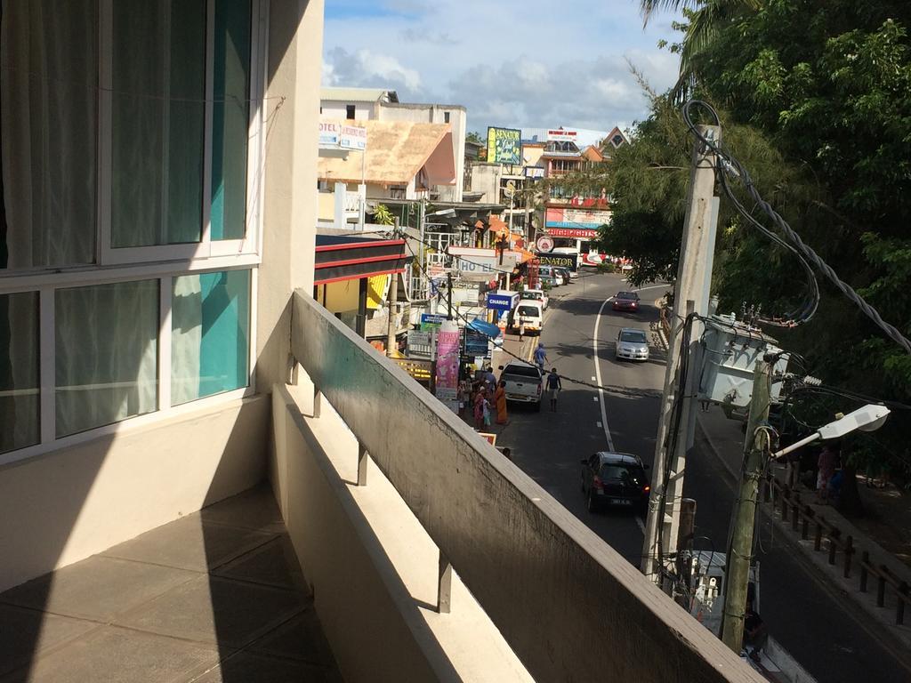 Seaview Holiday Apartments Grand Bay Luaran gambar