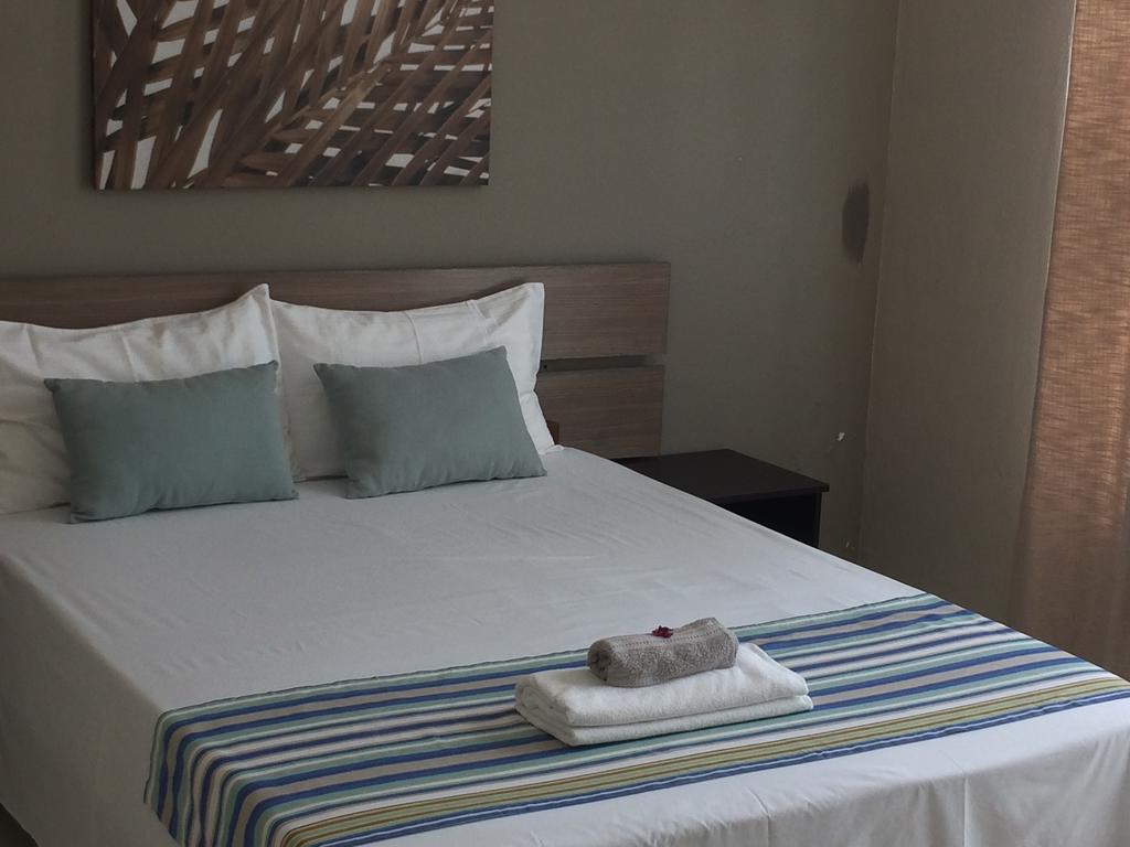 Seaview Holiday Apartments Grand Bay Luaran gambar