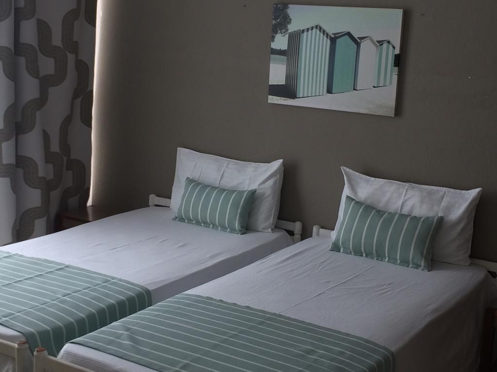 Seaview Holiday Apartments Grand Bay Luaran gambar